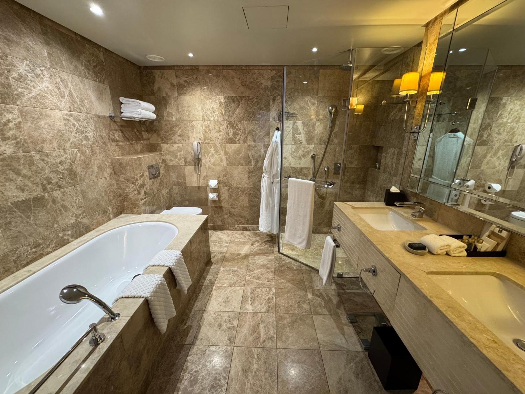Luxury Residence At Taj Cape Town - Top Corner Apartment With Balcony - Newly Renovated Zewnętrze zdjęcie